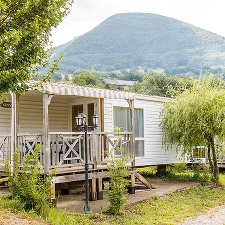 Camping Camping Le Champ Long 4*