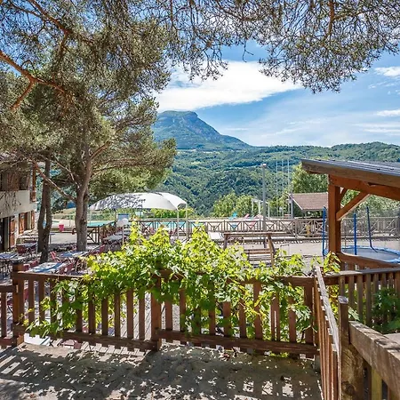 Camping Le Champ Long 4*