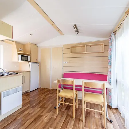 Camping Le Champ Long 4*